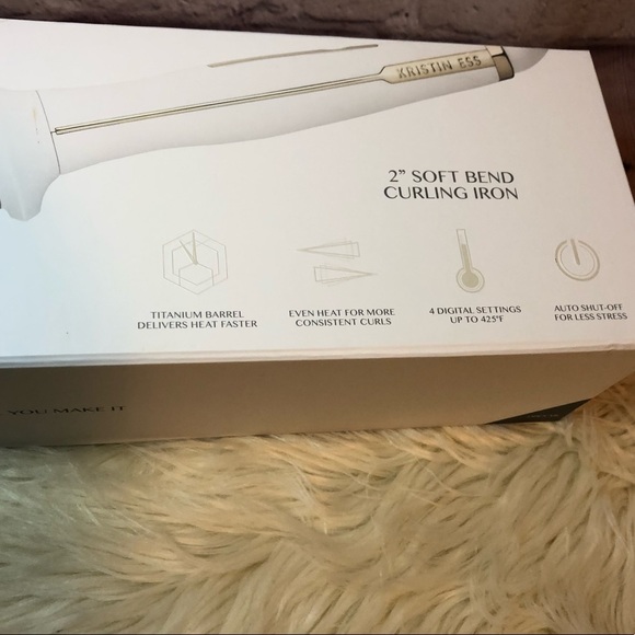 Kristin Ess Hair 2” Soft Bend Curling Iron - Picture 10 of 11